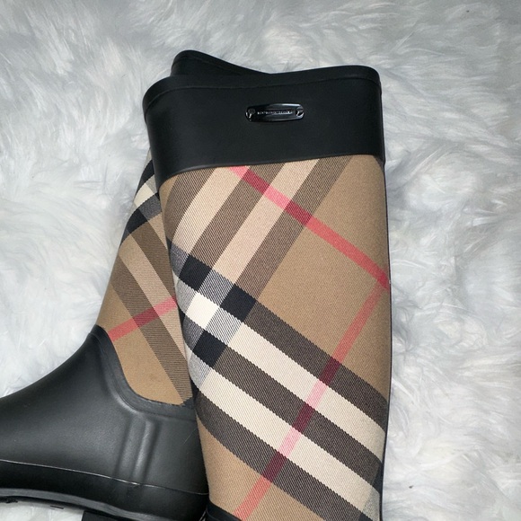 Burberry Canvas rubber riding boots - Picture 6 of 9
